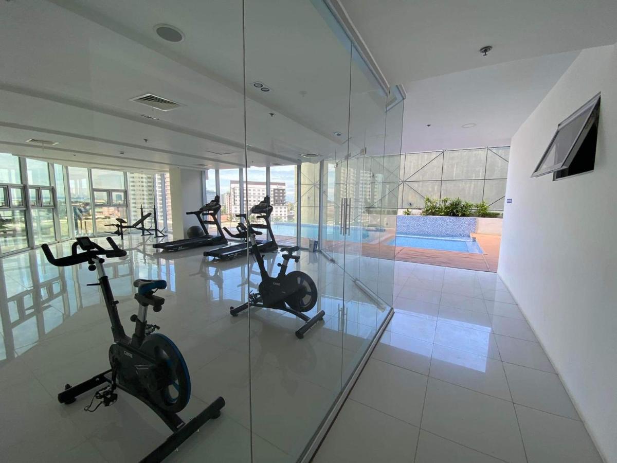 Aparthotel Inspiria Davao Zewnętrze zdjęcie